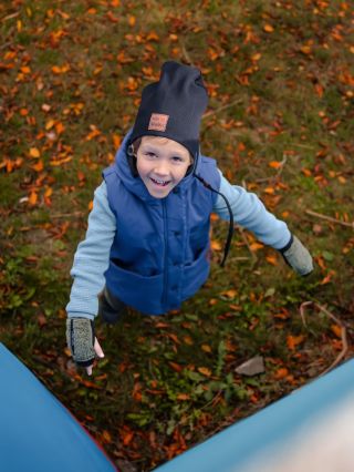 Poslední kousky ZATEPLENÝCH VEST v akci! ✨ Na e-shopu najdete vesty se slevou téměř 50 %. Jedná se o poslední dostupné...